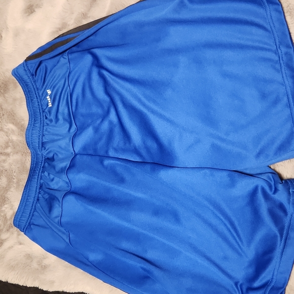 Men's Addidas Outfit - Picture 6 of 9